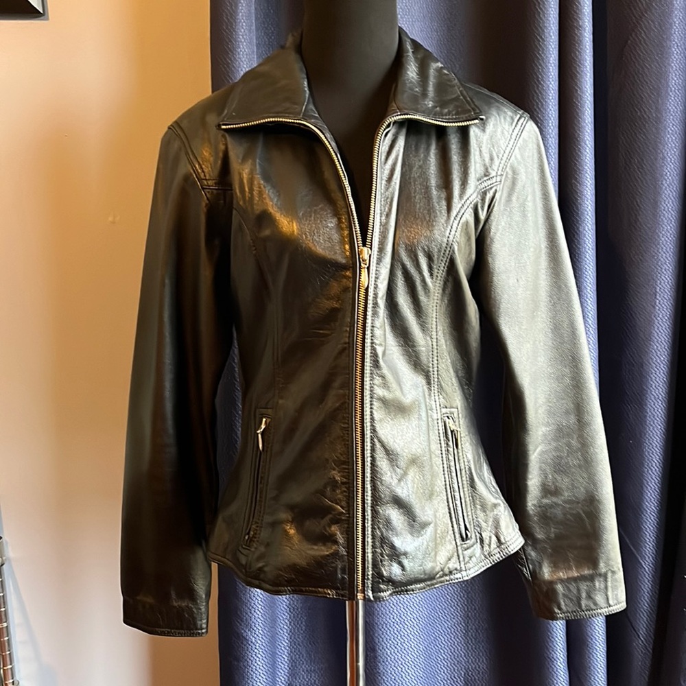 Woman’s Wilson leather coat